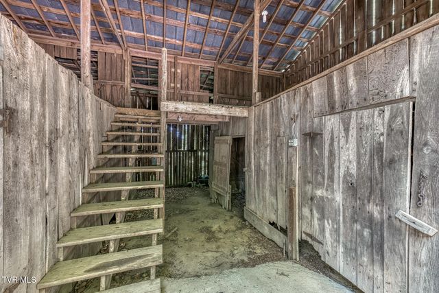 156 Vines Drive, Jonesborough, TN 37659
