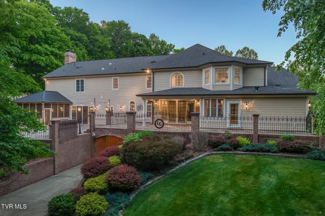 156 Vines Drive, Jonesborough, TN 37659