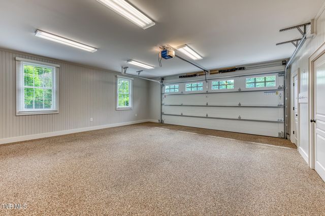 156 Vines Drive, Jonesborough, TN 37659