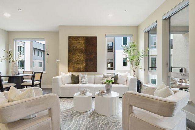 729 Eppleton Lane 303, Foster City, CA 94404