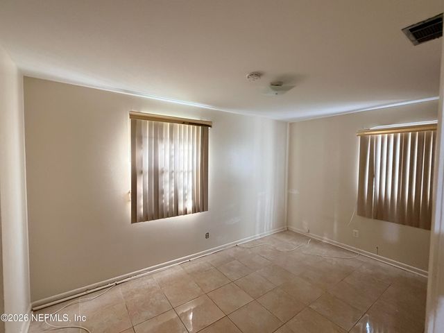 3818 HARBOR VIEW Drive, Jacksonville, FL 32208
