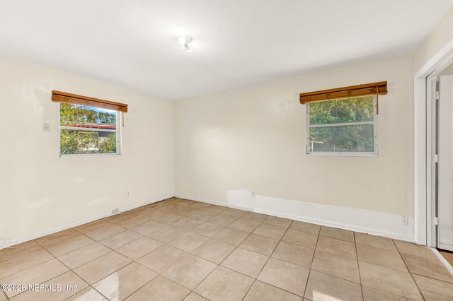 3818 HARBOR VIEW Drive, Jacksonville, FL 32208