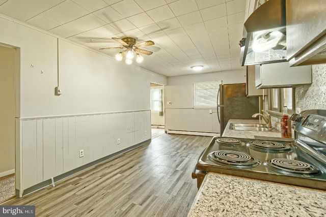 1329 BELGRADE AVE, Burlington, NJ 08016