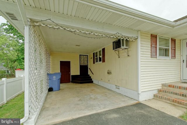 1329 BELGRADE AVE, Burlington, NJ 08016