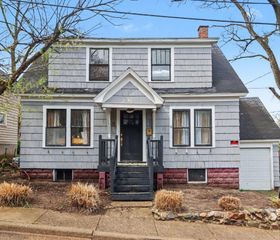 140 Dixie Avenue, Kalamazoo City, MI 49001