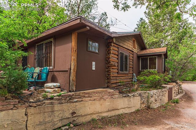 480 Bear Creek Place, Colorado Springs, CO 80906