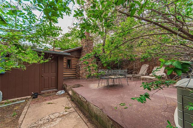 480 Bear Creek Place, Colorado Springs, CO 80906