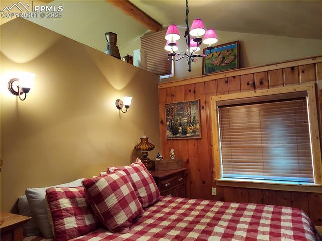 480 Bear Creek Place, Colorado Springs, CO 80906