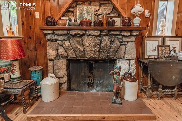 480 Bear Creek Place, Colorado Springs, CO 80906