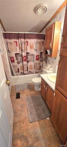 732 Roosevelt Street, Chester, IL 62233