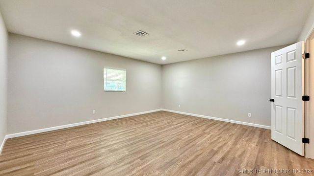 857 N Vancouver Avenue, Tulsa, OK 74127