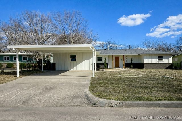 857 N Vancouver Avenue, Tulsa, OK 74127