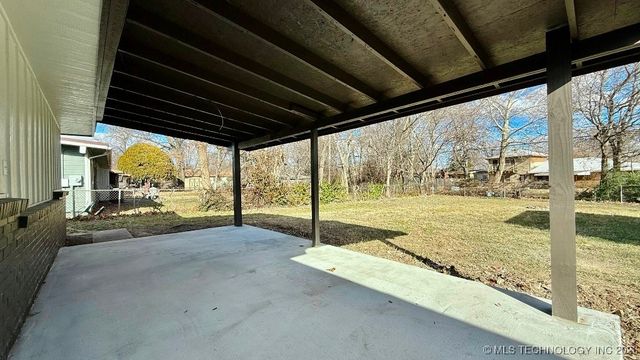 857 N Vancouver Avenue, Tulsa, OK 74127