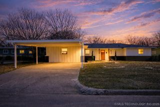 857 N Vancouver Avenue, Tulsa, OK 74127