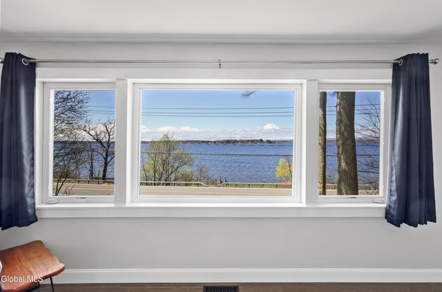 1142 Nys Rt 9P, Saratoga Springs, NY 12866