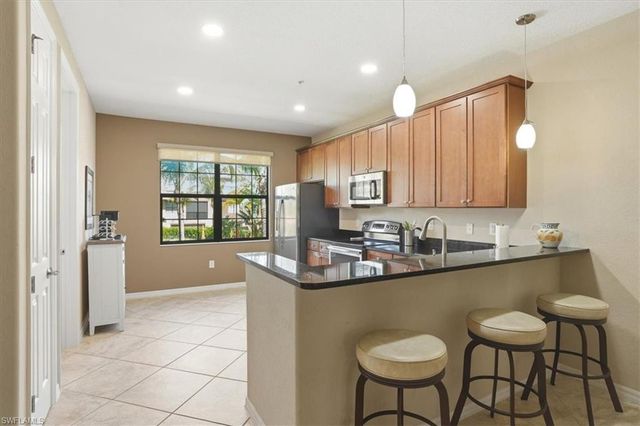 9065 Albion LN N 4909, Naples, FL 34113