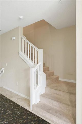 9065 Albion LN N 4909, Naples, FL 34113