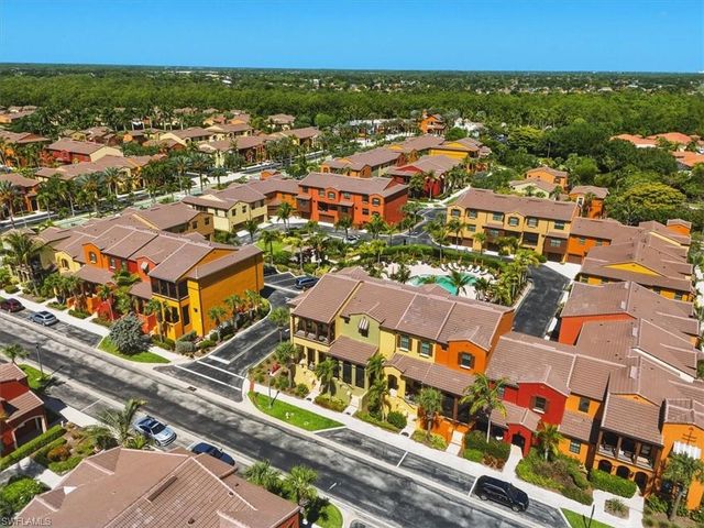 9065 Albion LN N 4909, Naples, FL 34113