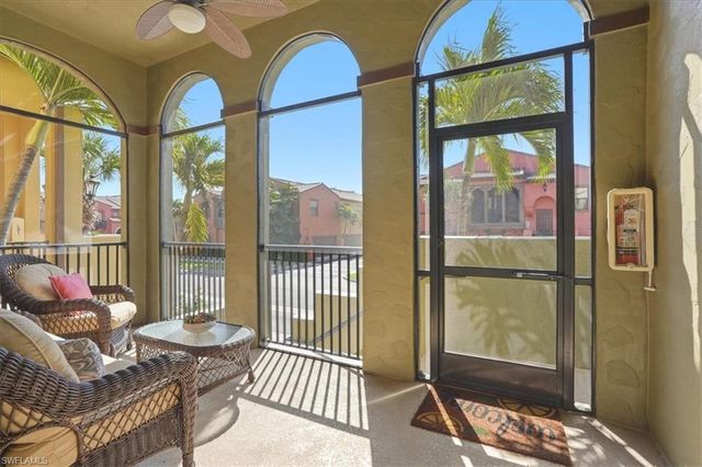 9065 Albion LN N 4909, Naples, FL 34113