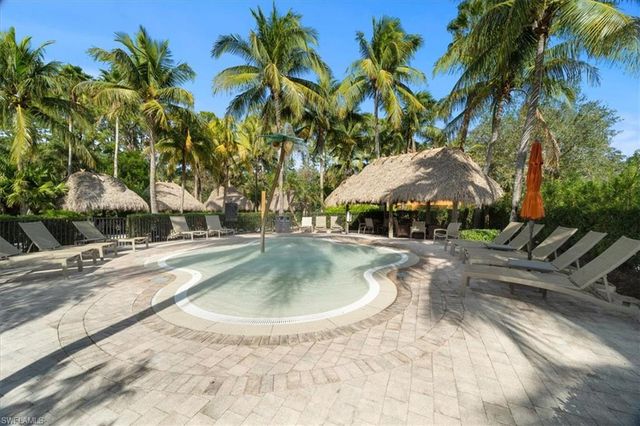 9065 Albion LN N 4909, Naples, FL 34113