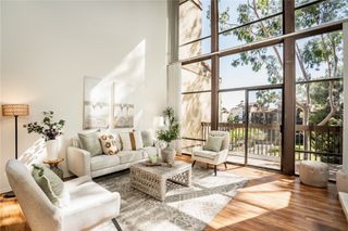 7316 N Marina Pacifica N, Long Beach, CA 90803