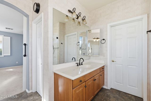 857 E CARLA VISTA Drive, Gilbert, AZ 85295