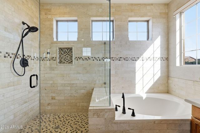 857 E CARLA VISTA Drive, Gilbert, AZ 85295