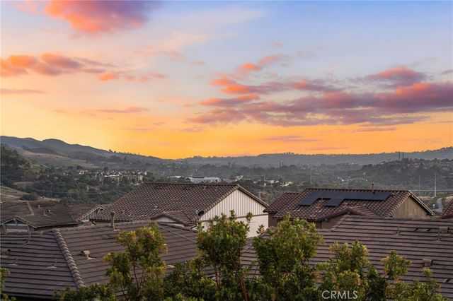 31 Baliza Rd, Rancho Mission Viejo, CA 92694