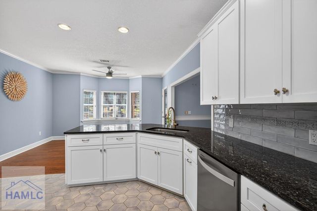 22 Birdie Drive, Jesup, GA 31546