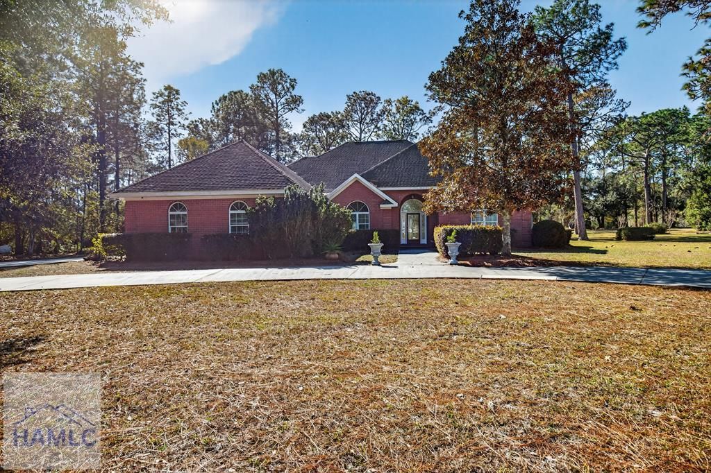 22 Birdie Drive, Jesup, GA 31546
