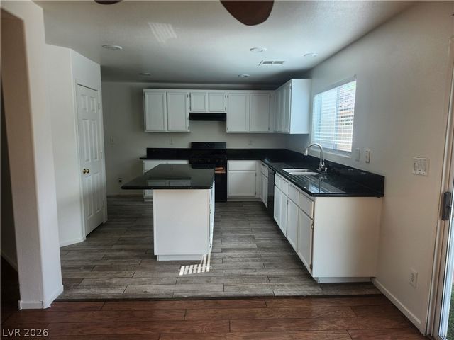4186 Jacqueline Way, Las Vegas, NV 89115