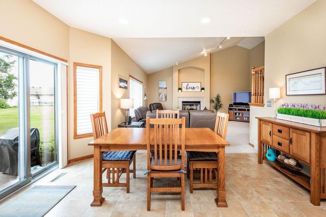 134 17th Avenue E, West Fargo, ND 58078