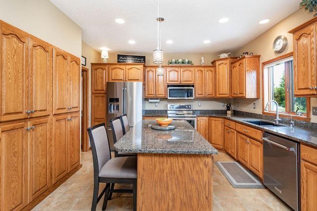 134 17th Avenue E, West Fargo, ND 58078