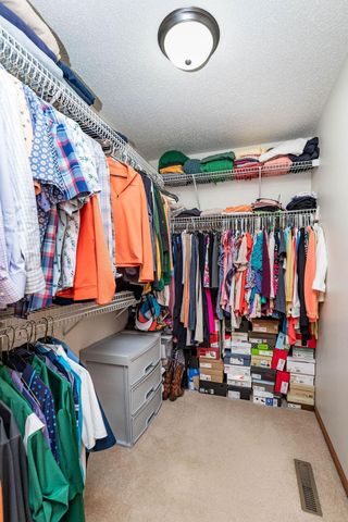 134 17th Avenue E, West Fargo, ND 58078