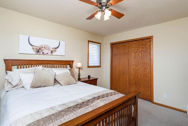 134 17th Avenue E, West Fargo, ND 58078