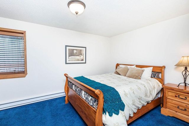 134 17th Avenue E, West Fargo, ND 58078