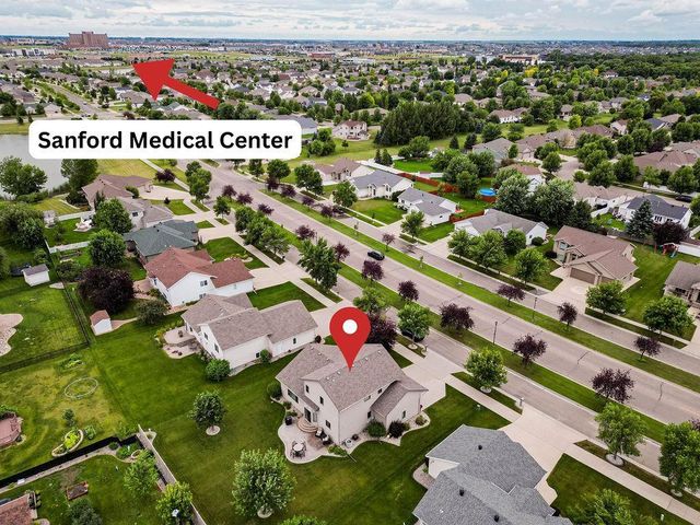 134 17th Avenue E, West Fargo, ND 58078