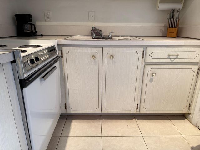 412 S Cypress Rd 225, Pompano Beach, FL 33060