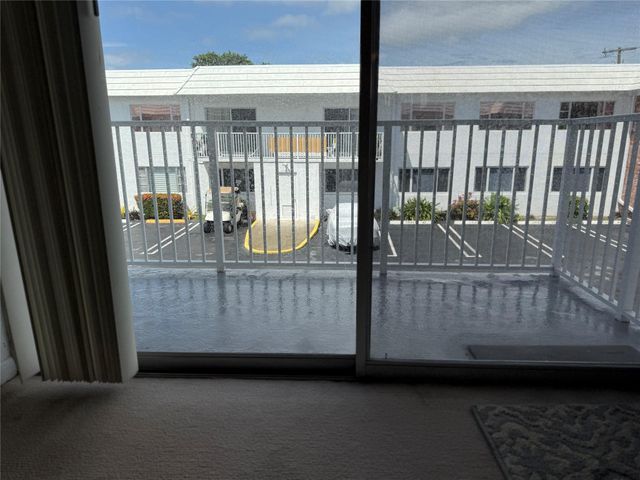 412 S Cypress Rd 225, Pompano Beach, FL 33060