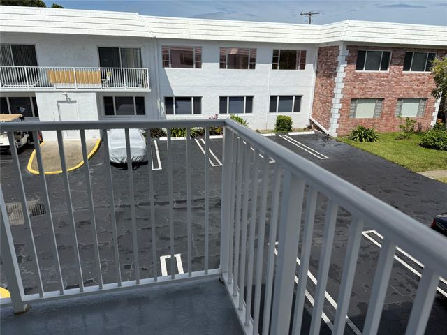 412 S Cypress Rd 225, Pompano Beach, FL 33060