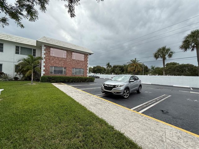 412 S Cypress Rd 225, Pompano Beach, FL 33060