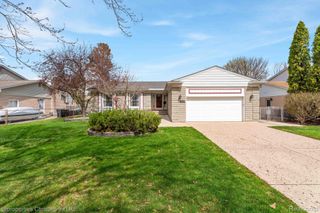 36004 Whitcomb Street, Livonia, MI 48154