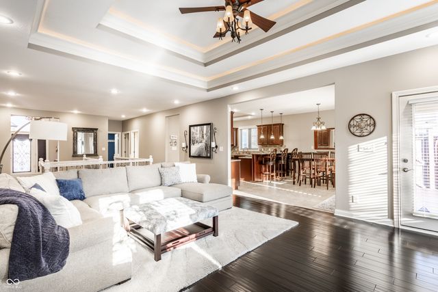 6639 Flowstone Way, Indianapolis, IN 46237