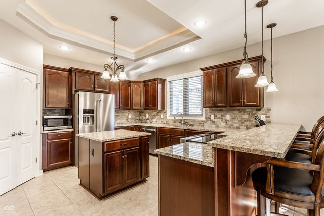 6639 Flowstone Way, Indianapolis, IN 46237