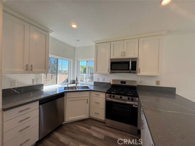 4813 Village Green, San Bernardino, CA 92407