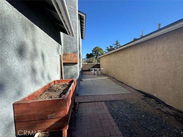 4813 Village Green, San Bernardino, CA 92407