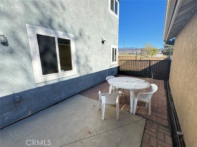 4813 Village Green, San Bernardino, CA 92407