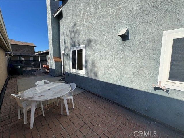 4813 Village Green, San Bernardino, CA 92407