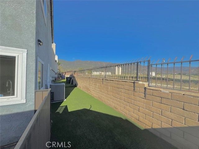 4813 Village Green, San Bernardino, CA 92407