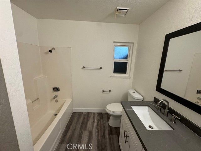 4813 Village Green, San Bernardino, CA 92407